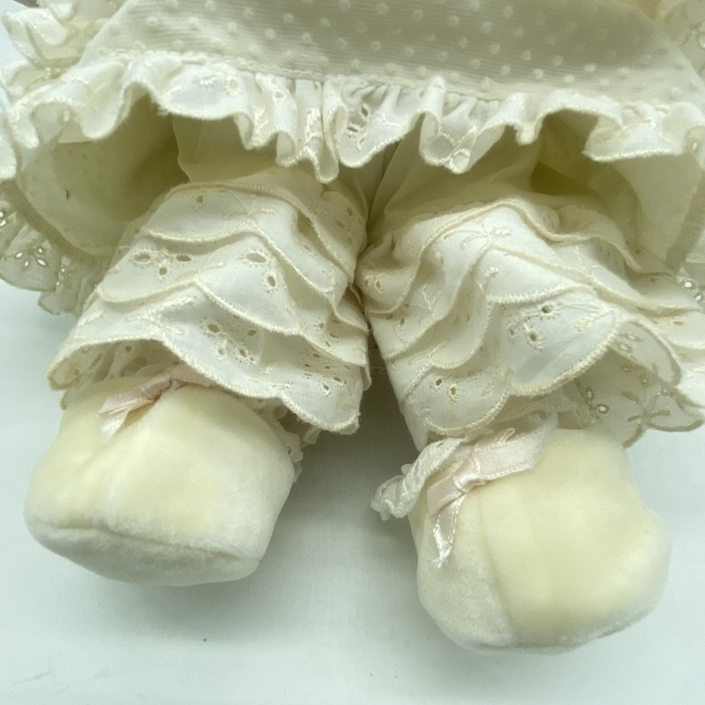 Precious Moments 1984 Kristy Porcelain Baby Doll Enesco 13" With Box E-2851 VTG - Picture 6 of 16